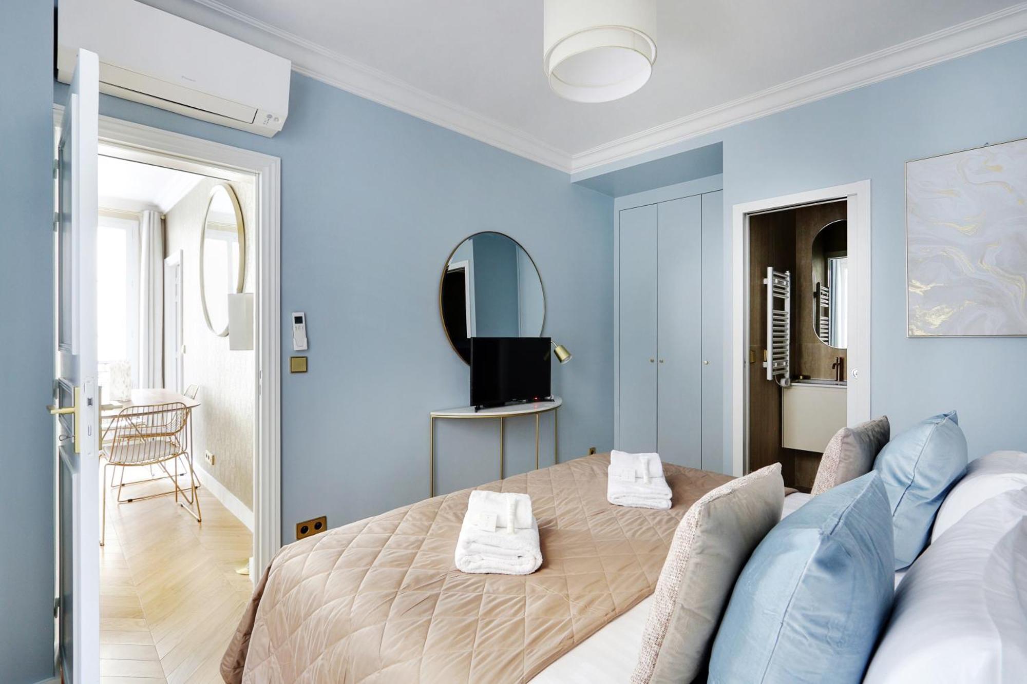 Pick A Flat'S Apartments In Opera Saint Lazarre - Rue De L'Isly Париж Экстерьер фото